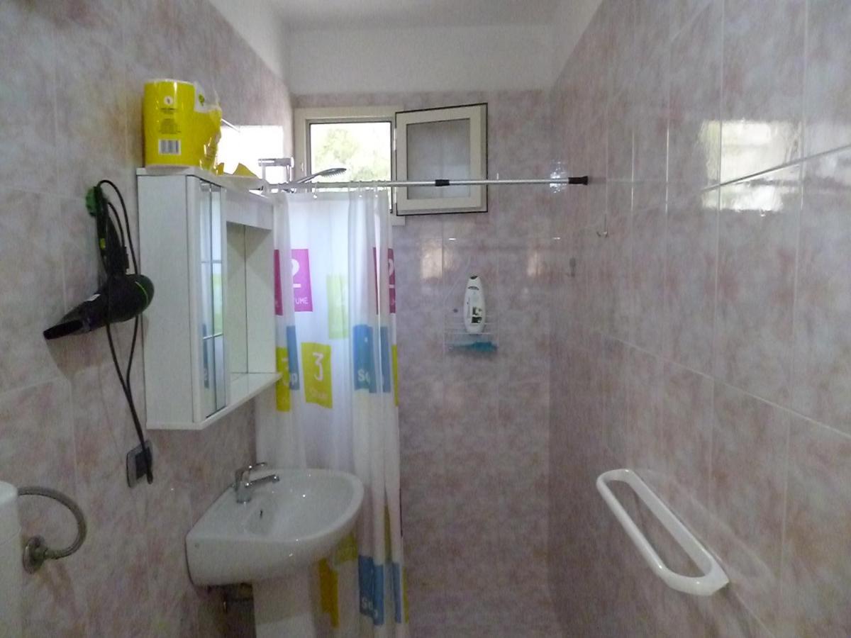 Casa A 30 M Dal Mare Villa Сант'Изидоро Екстериор снимка
