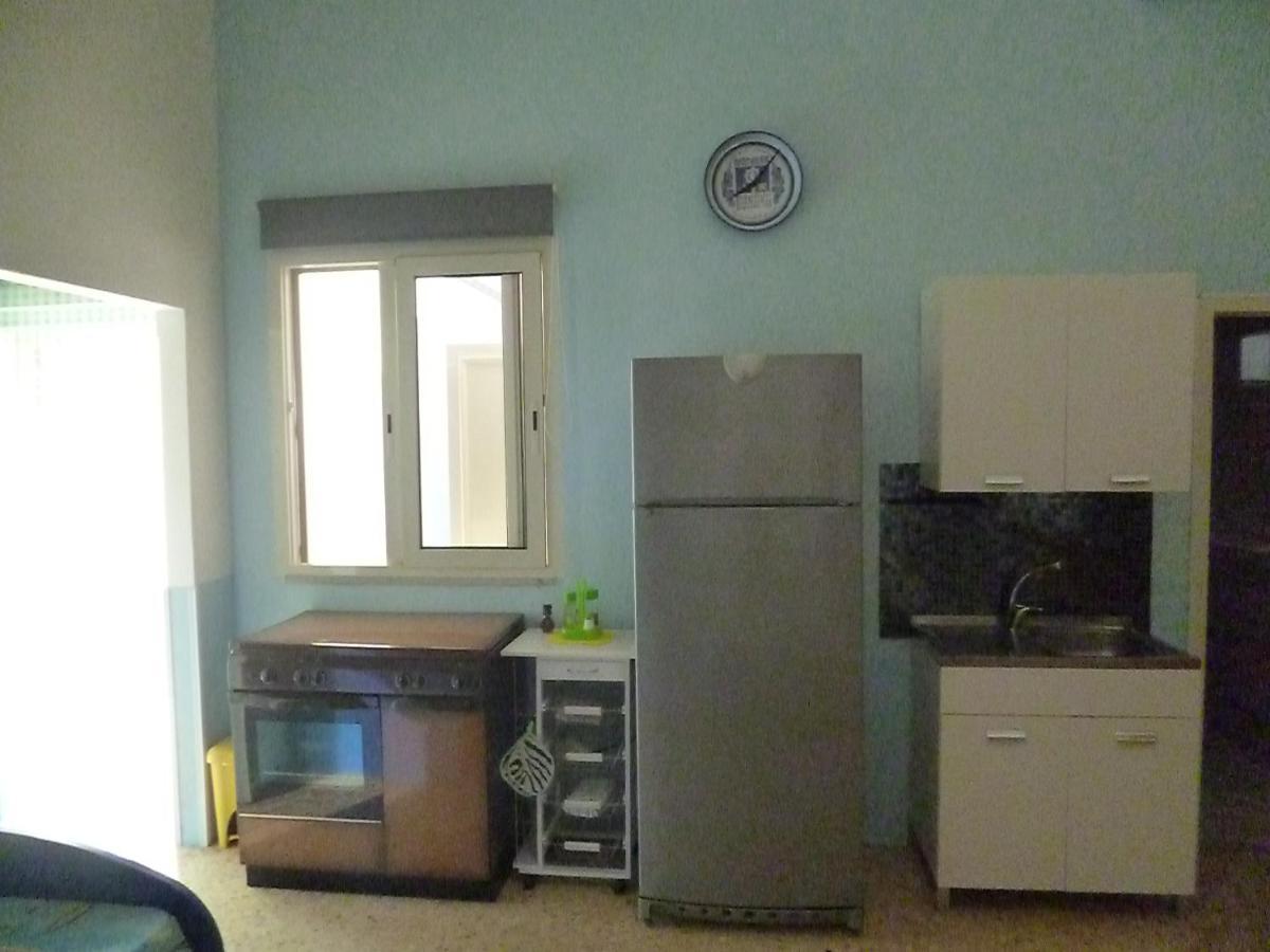 Casa A 30 M Dal Mare Villa Сант'Изидоро Екстериор снимка