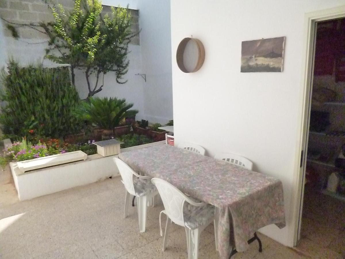 Casa A 30 M Dal Mare Villa Сант'Изидоро Екстериор снимка
